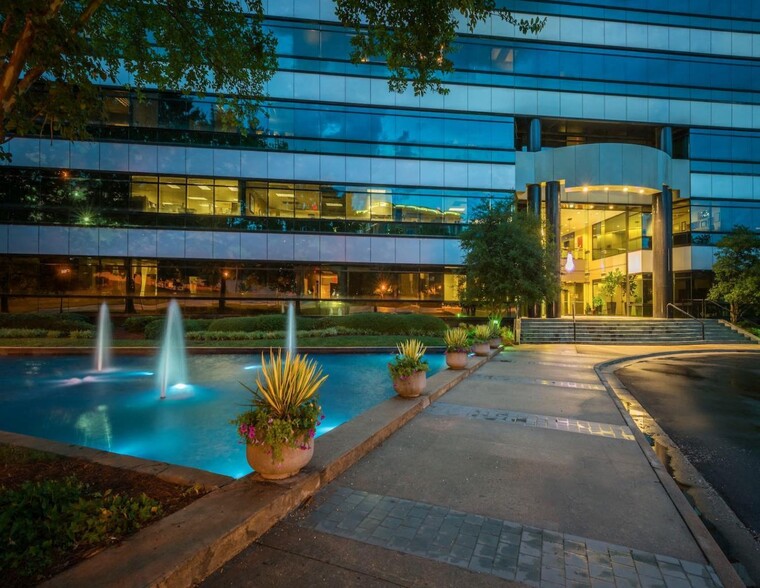 5505 Peachtree Dunwoody Rd NE, Atlanta, GA en alquiler - Foto del edificio - Imagen 3 de 10