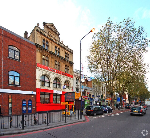 234-236 Whitechapel Rd, London en alquiler - Foto del edificio - Imagen 2 de 4