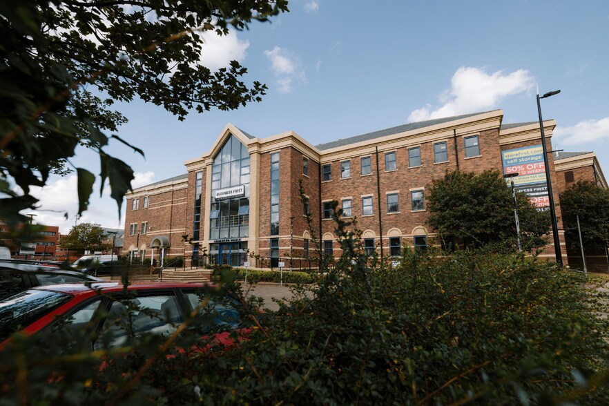 Wesley Sq, Hartlepool en alquiler - Foto del edificio - Imagen 1 de 29