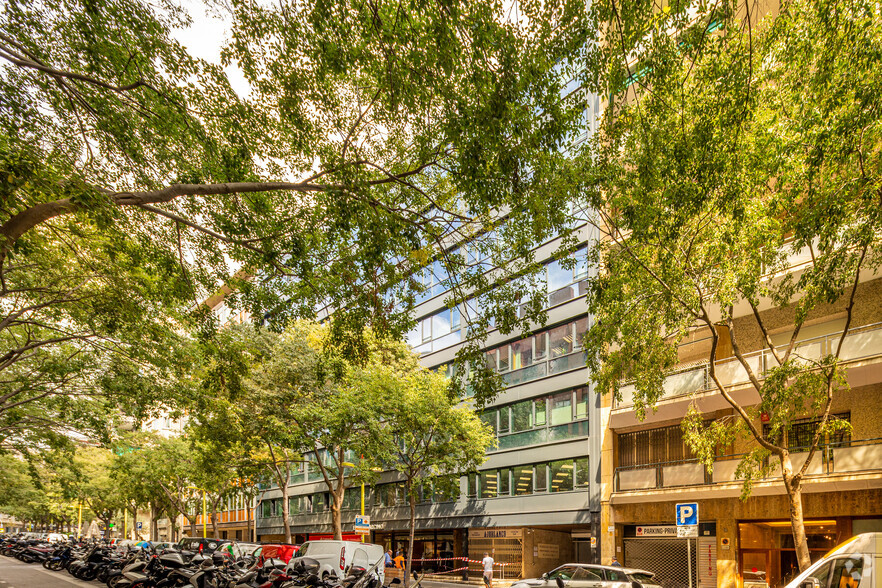 Carrer de Tuset, Barcelona, Barcelona en alquiler - Foto principal - Imagen 1 de 7