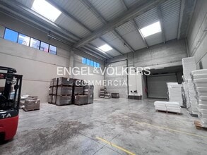 Nave en Santa Perpètua de Mogoda, Barcelona en alquiler Foto del interior- Imagen 1 de 30