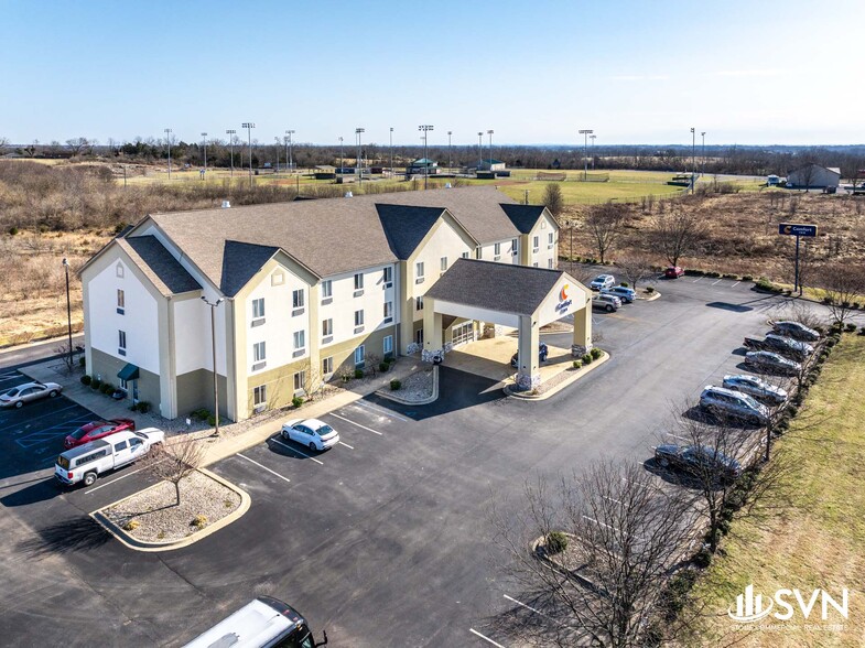 100 Allstar Way, Nicholasville, KY en venta - Foto del edificio - Imagen 2 de 17