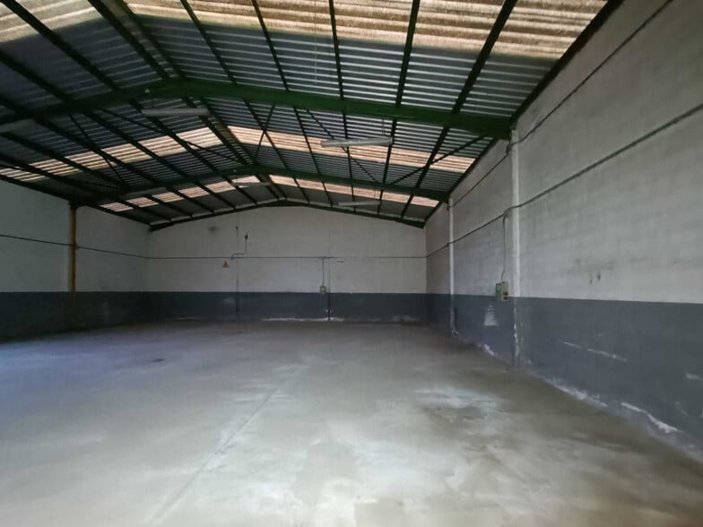 Nave en La Sénia, Tarragona en venta - Foto del interior - Imagen 2 de 11