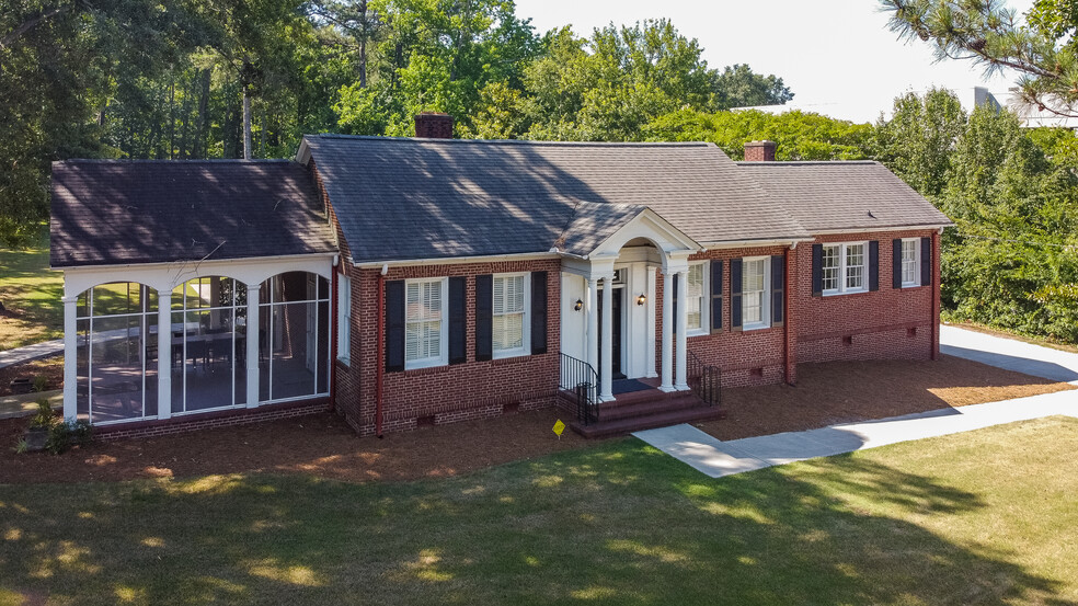 370 W Crogan St, Lawrenceville, GA en venta - Foto del edificio - Imagen 1 de 50