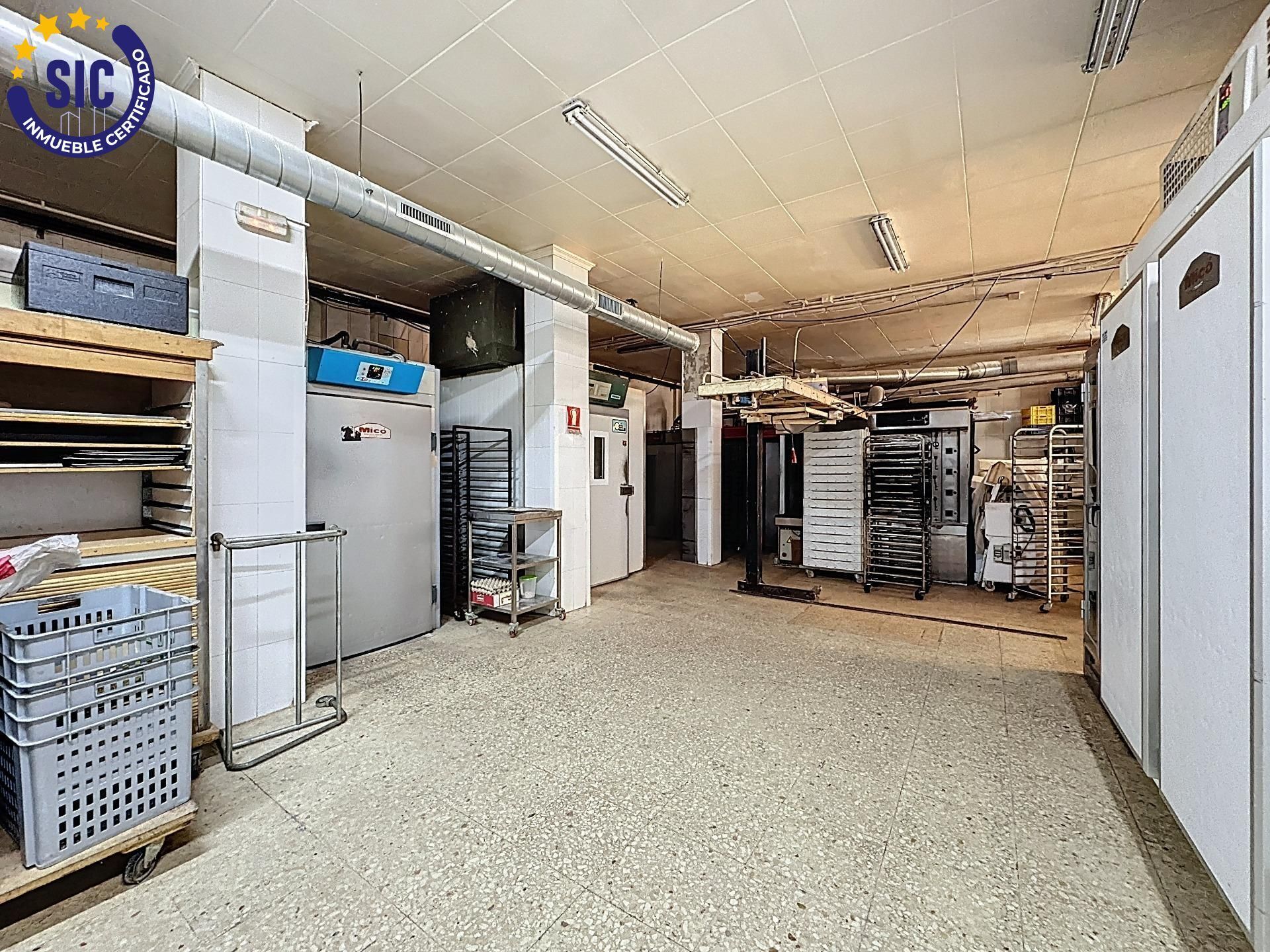 Local en València, Valencia en venta Foto del edificio- Imagen 1 de 21