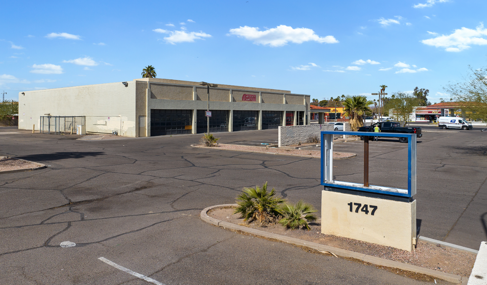 1747 E Apache Blvd, Tempe, AZ en alquiler - Foto del edificio - Imagen 2 de 6