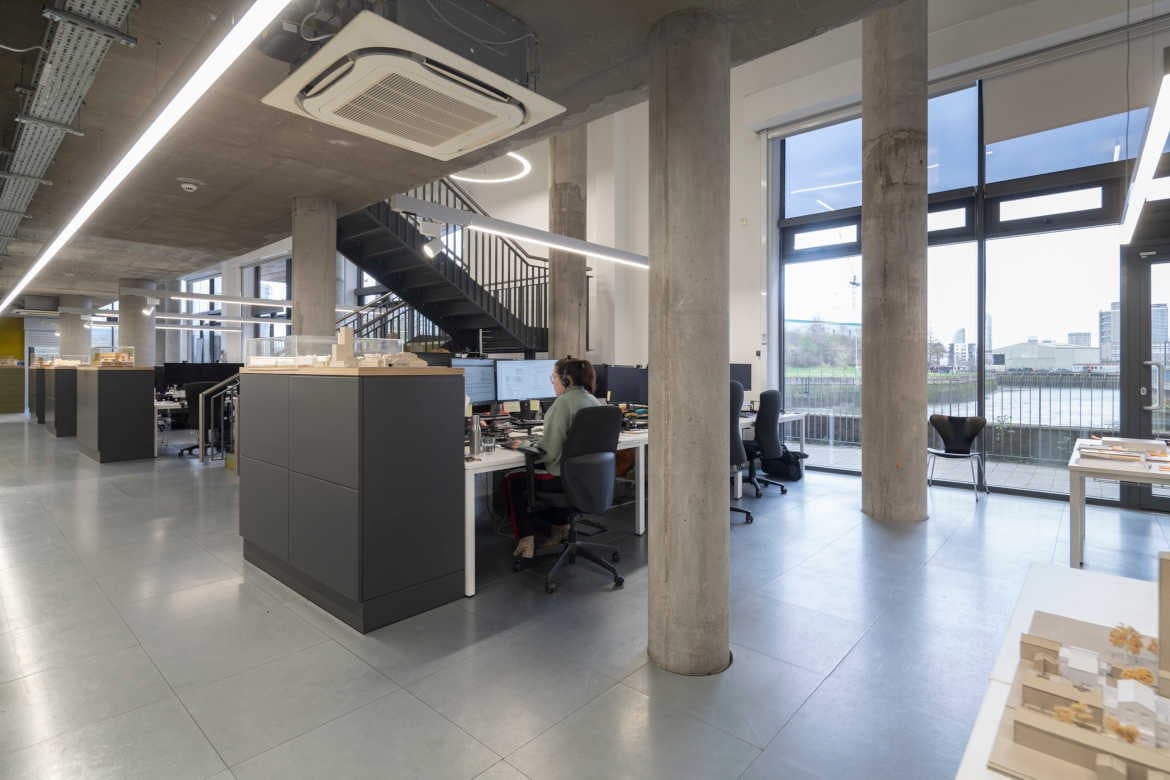 28 Navigation Rd, London, LND E3 3TG - Unidad GRND & 1st -  - Foto del interior - Image 1 of 9