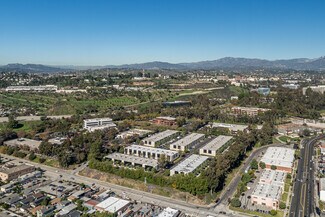 Más detalles de 2530 E Corporate Pl, Monterey Park, CA - Flex en alquiler