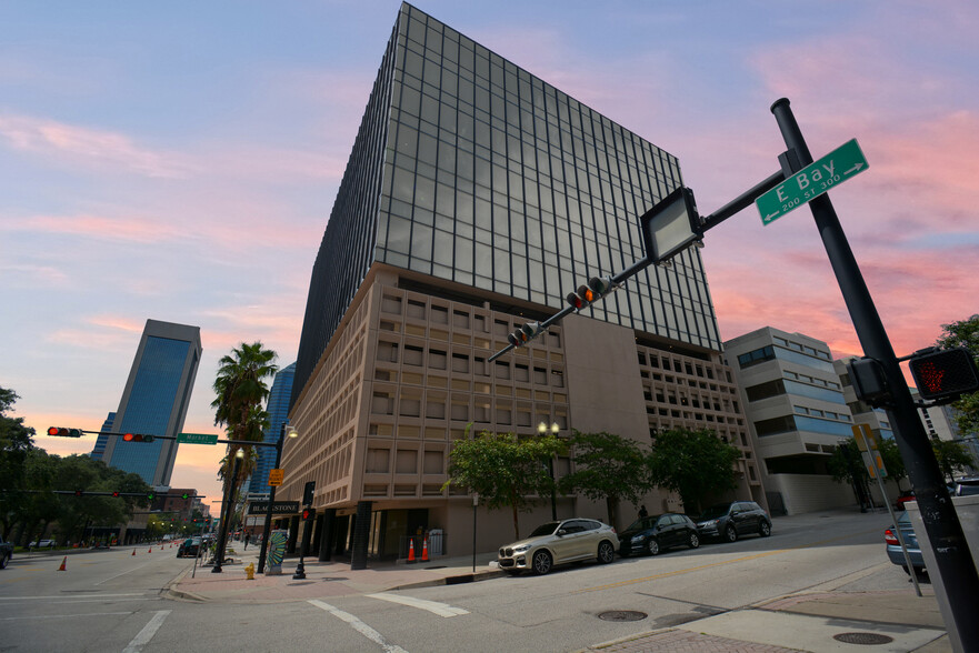 233 E Bay St, Jacksonville, FL en alquiler - Foto del edificio - Imagen 1 de 11