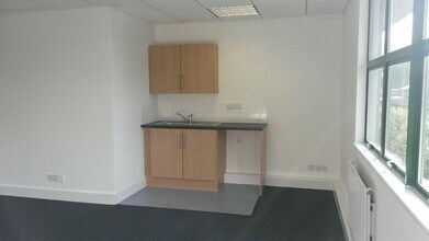 Blenheim Rd, Epsom en alquiler Foto del interior- Imagen 2 de 5