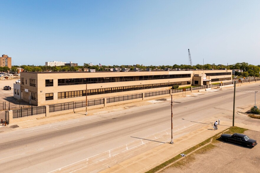 14310 Hamilton Ave, Highland Park, MI en alquiler - Foto del edificio - Imagen 2 de 14