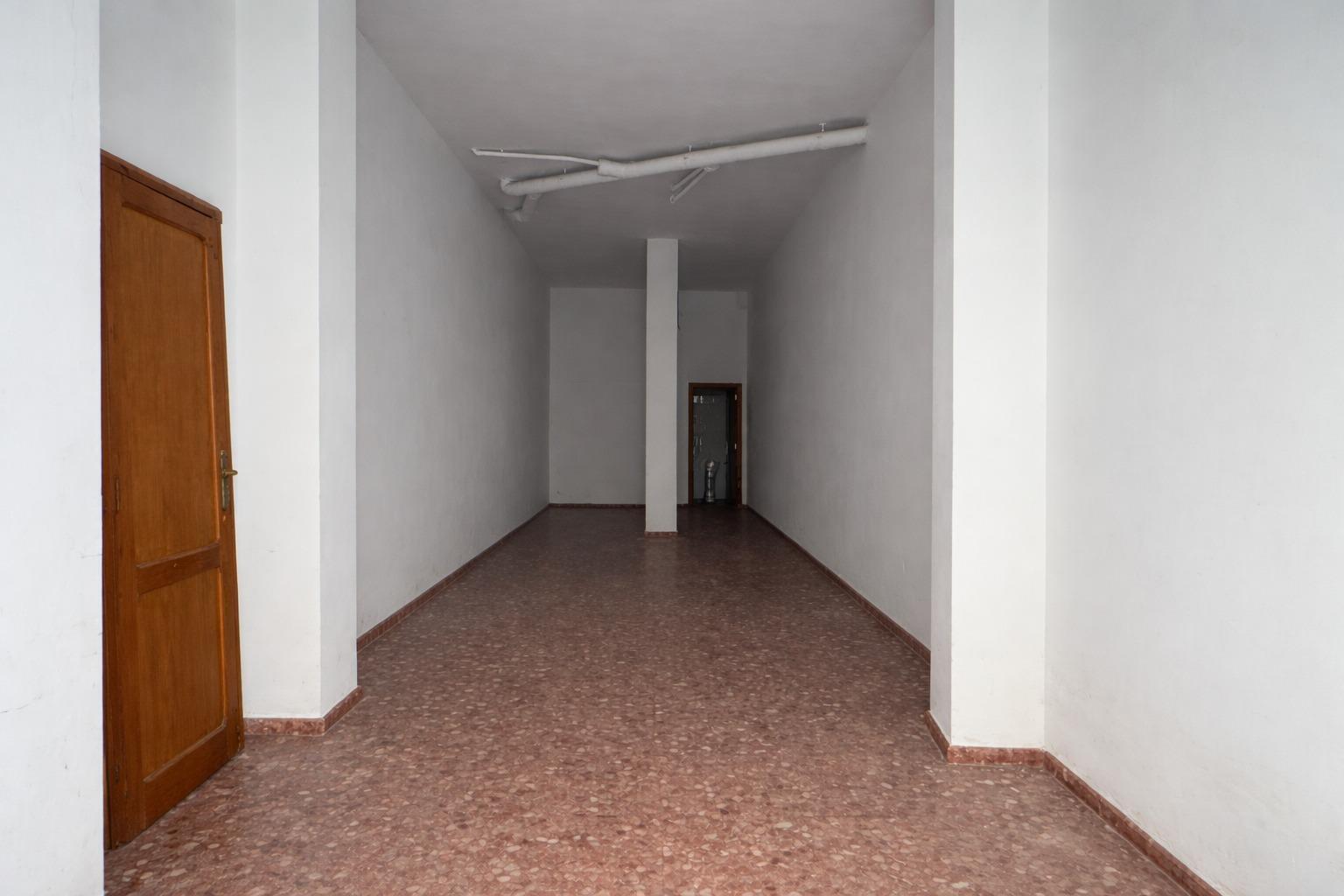 Local en Algemesí en venta Foto del interior- Imagen 1 de 5