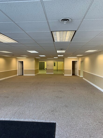 204-212 W Market St, Newport, DE en alquiler - Foto del interior - Imagen 2 de 9