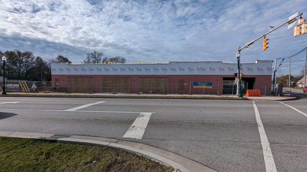 2111 S Main St, Elkhart, IN en alquiler - Foto del edificio - Imagen 3 de 10