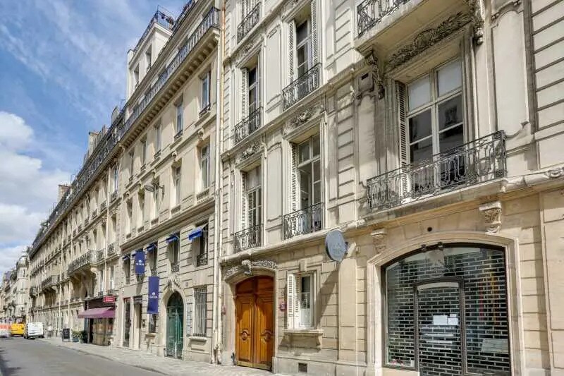 18 Rue De L'Arcade, Paris en alquiler - Foto del edificio - Imagen 2 de 9
