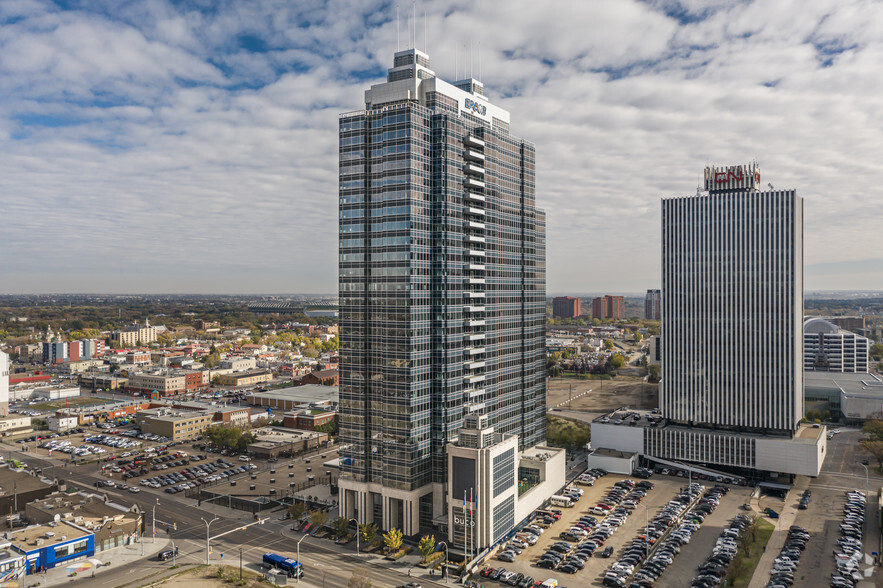 10423 101 St NW, Edmonton, AB en alquiler - Foto del edificio - Imagen 1 de 8