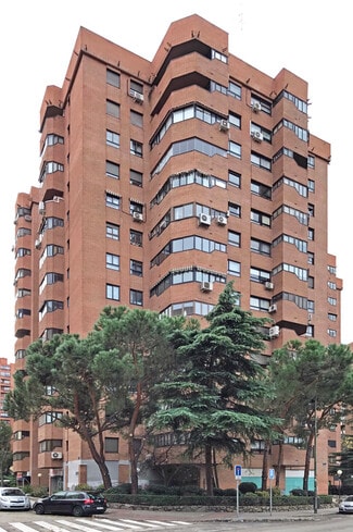 Más detalles de Calle de Pedro Rico, 31, Madrid - Edificio residencial​ en venta