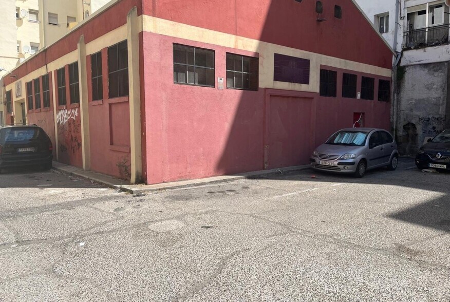 Nave en Madrid, Madrid en venta - Foto del edificio - Imagen 3 de 11