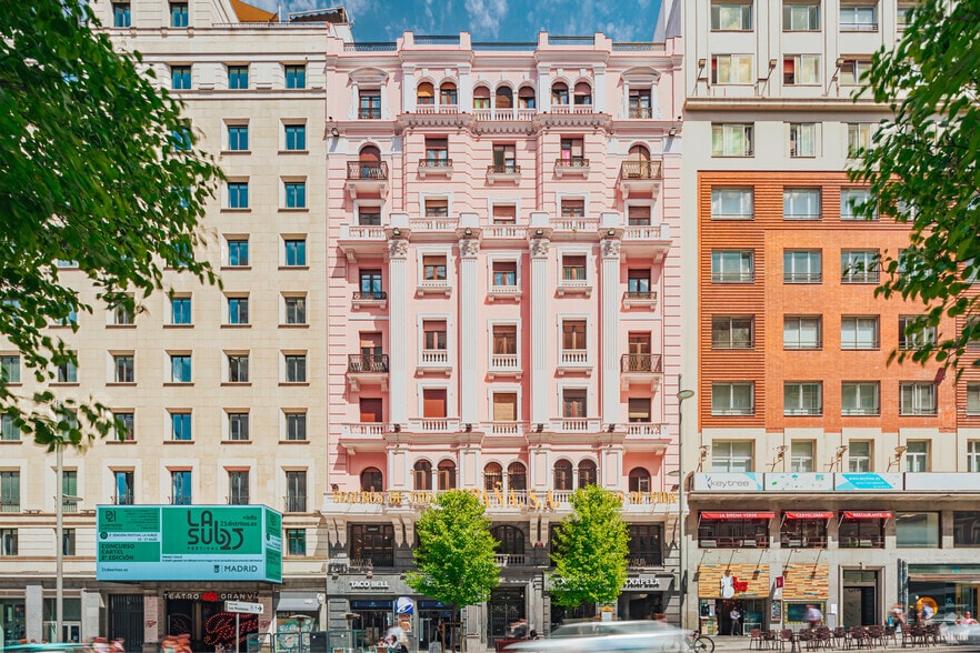 Calle Gran Vía, 64, Madrid, Madrid en alquiler - Foto principal - Imagen 1 de 4