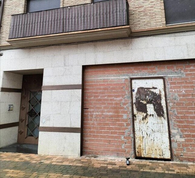 Local en Santurde de Rioja en venta - Foto del edificio - Imagen 2 de 13