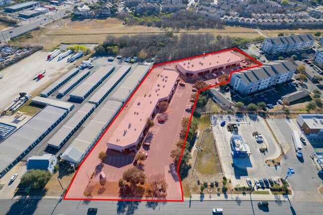 Más detalles de 8666 Huebner Rd, San Antonio, TX - Oficina, flex en alquiler