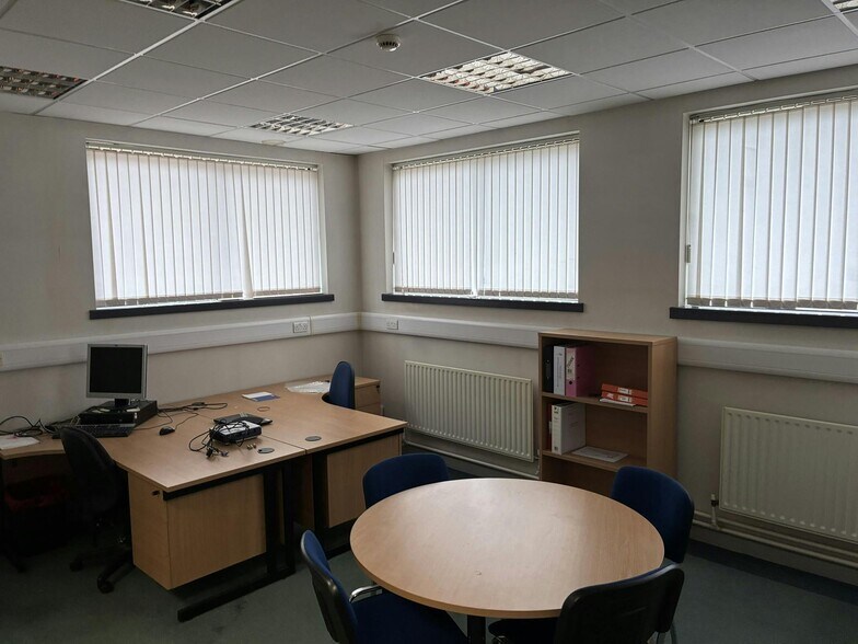 Fields Farm Rd, Nottingham en alquiler - Foto del edificio - Imagen 3 de 6