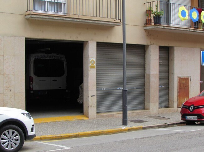 Más detalles de Carrer Segimon Folgueroles, 36, Arbúcies - Edificio residencial​ en venta