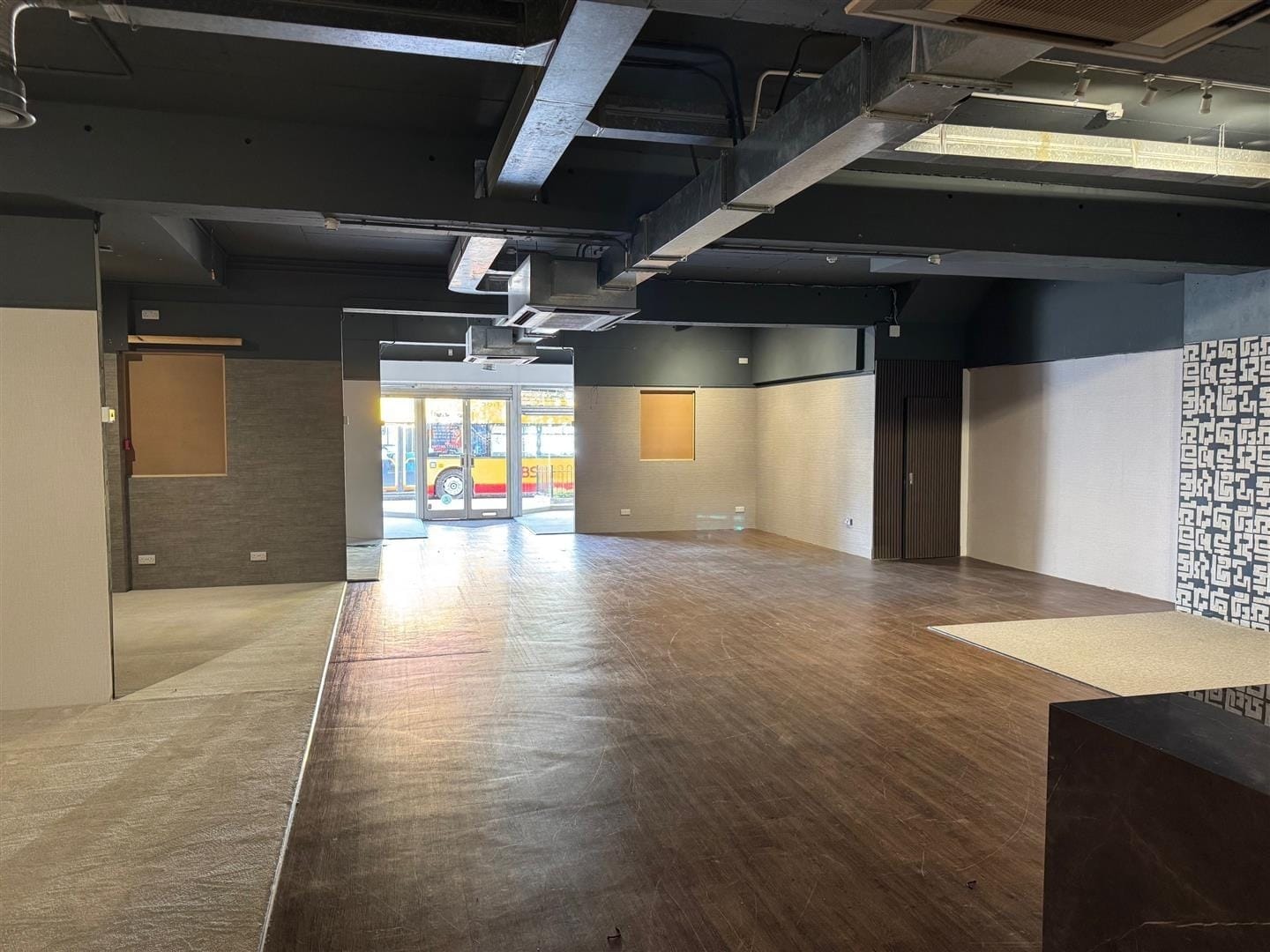 8 High St, Brentwood en alquiler Foto del interior- Imagen 1 de 4