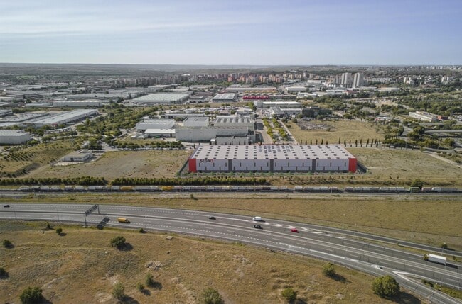 Más detalles de Avenida Avenida Portugal, 9, Coslada - Nave en alquiler