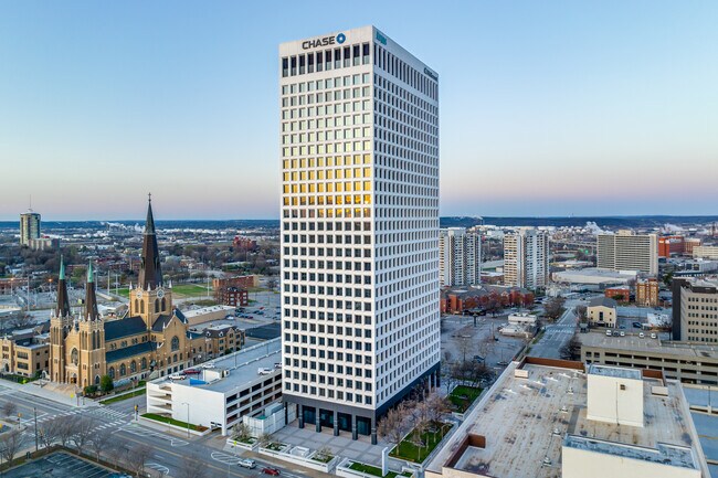 Más detalles de 110 W 7th St S, Tulsa, OK - Oficina en alquiler