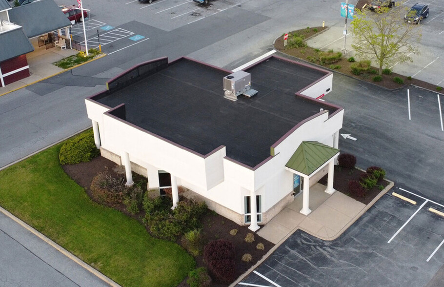 2090 E Lincoln Hwy, Lancaster, PA en alquiler - Foto del edificio - Imagen 1 de 10