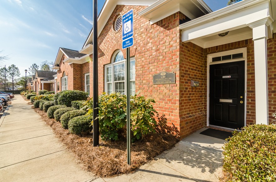 2255 Sewell Mill Rd NE, Marietta, GA en venta - Foto del edificio - Imagen 2 de 16