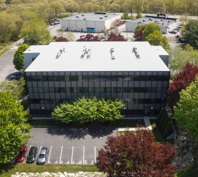 40 Quaker Ln, Warwick, RI en alquiler - Foto del edificio - Imagen 1 de 3