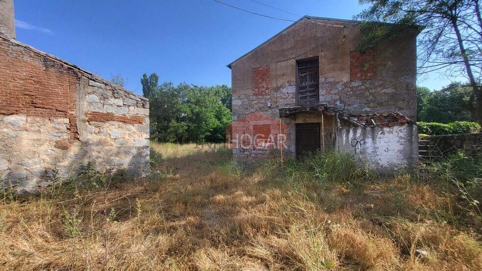 Terreno en Navalperal de Pinares, Ávila en venta - Foto del edificio - Imagen 2 de 8