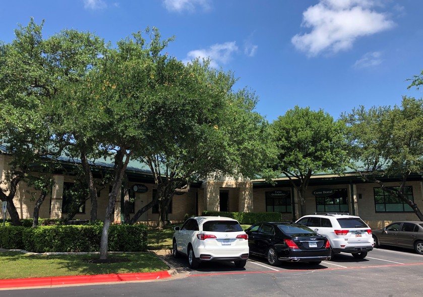 16000 Park Valley Dr, Round Rock, TX en alquiler - Foto del edificio - Imagen 1 de 5