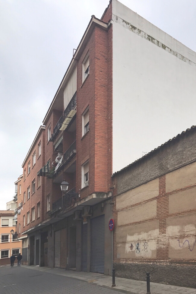 Más detalles de Calle Úbedas, 22, Talavera de la Reina - Edificio residencial​ en venta