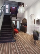100 Hammersmith Rd, London en alquiler Foto del interior- Imagen 2 de 5