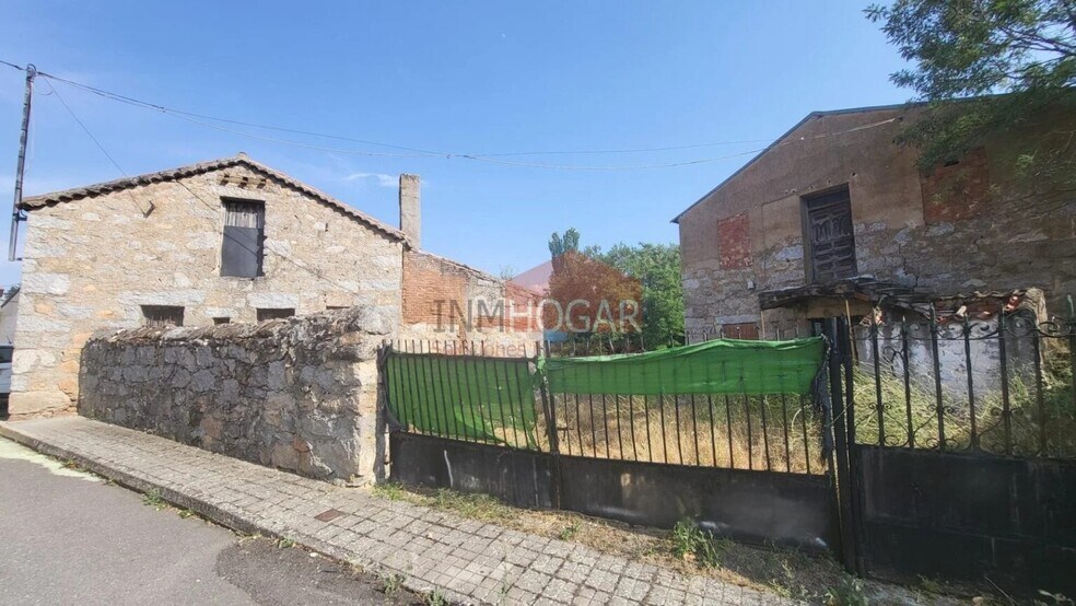 Terreno en Navalperal de Pinares, Ávila en venta - Foto del edificio - Imagen 1 de 8