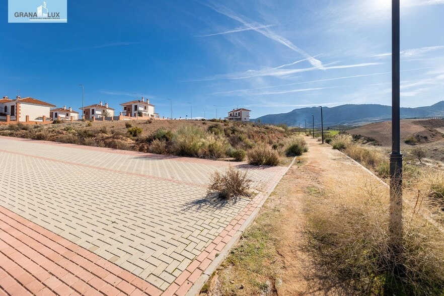 Calle 6, 211, Villa de Otura, Granada en venta - Foto del edificio - Imagen 2 de 20