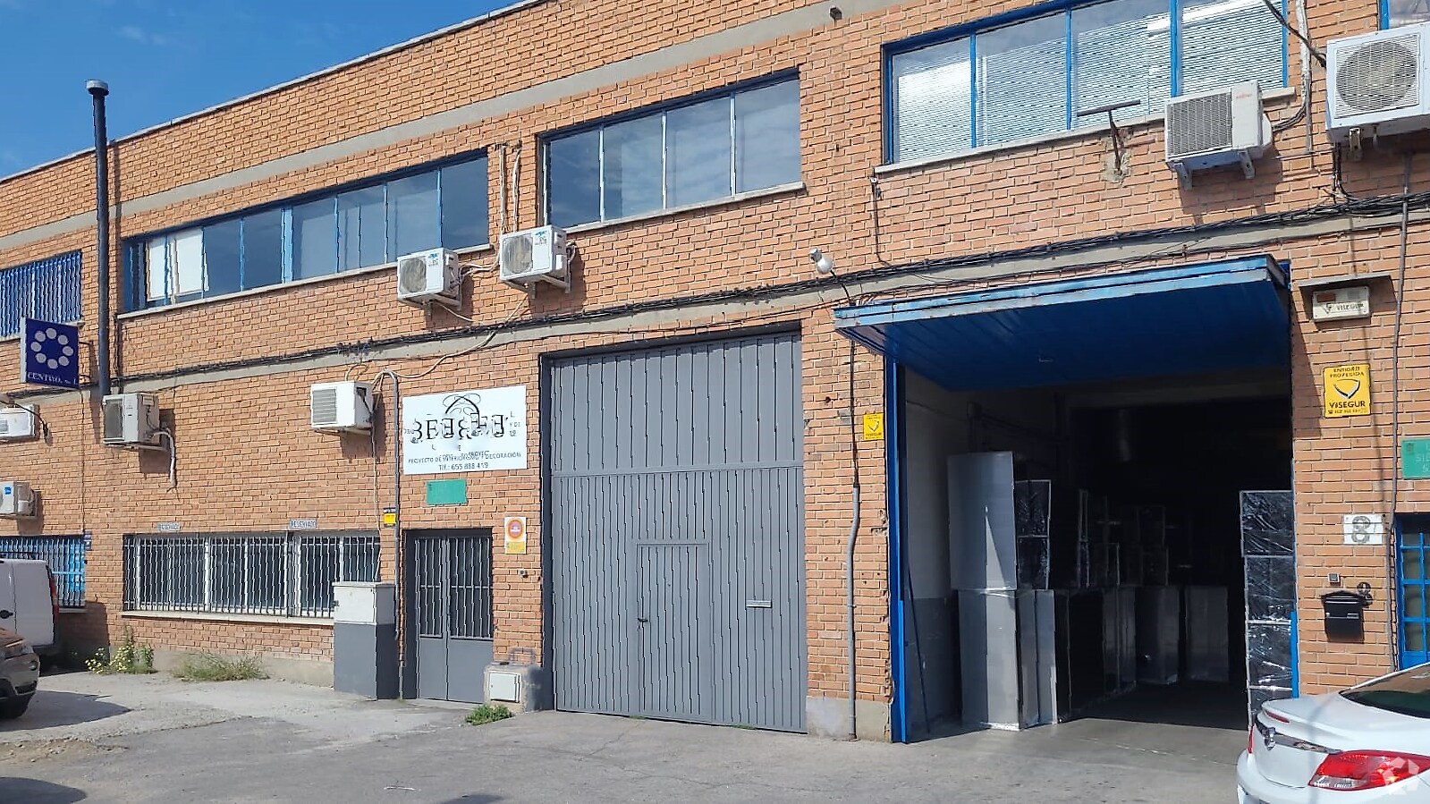 Nave en San Fernando de Henares, Madrid en venta Foto principal- Imagen 1 de 1