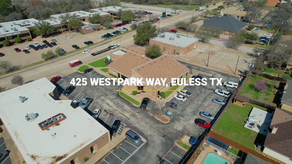 425 Westpark Way, Euless, TX en alquiler - Vídeo de anuncio comercial - Imagen 2 de 15