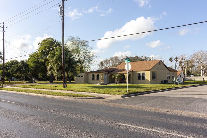 4853 Boca Chica Blvd, Brownsville, TX en venta - Foto del edificio - Imagen 2 de 23