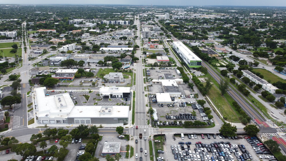 17520 S Dixie Hwy, Miami, FL en alquiler - Foto del edificio - Imagen 2 de 4