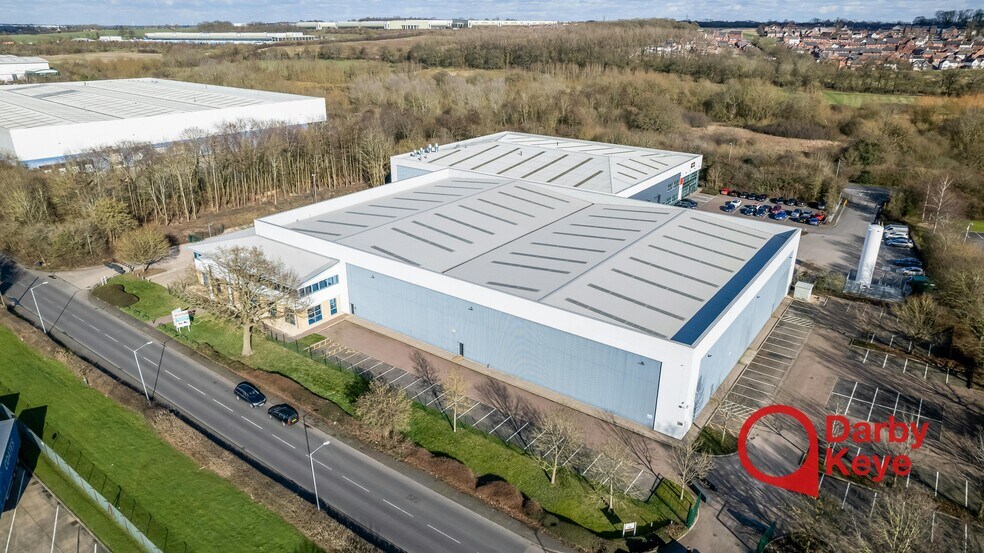 Cosford Ln, Rugby en venta - Foto del edificio - Imagen 2 de 7