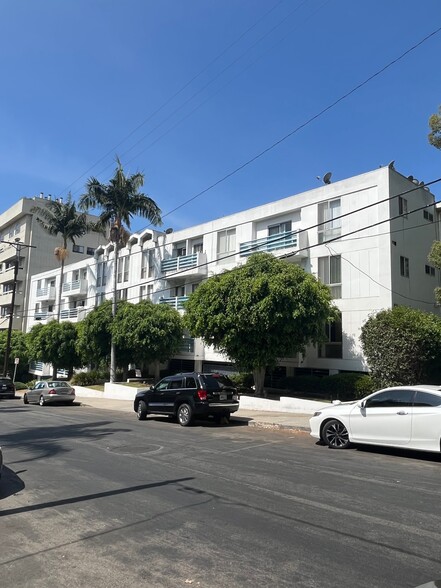 1617 N Fuller Ave, Los Angeles, CA en venta - Foto del edificio - Imagen 3 de 12