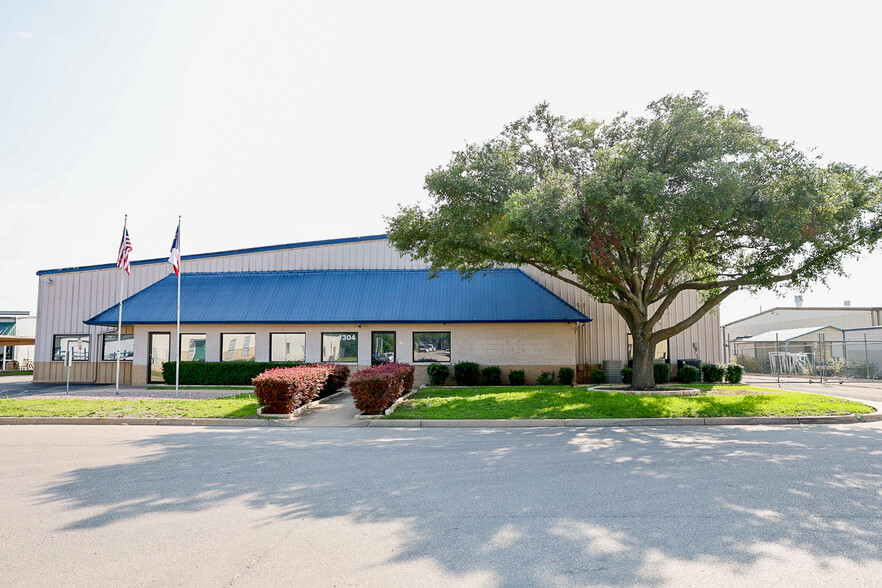 1304 W Industrial Blvd, Round Rock, TX en alquiler - Foto del edificio - Imagen 1 de 14