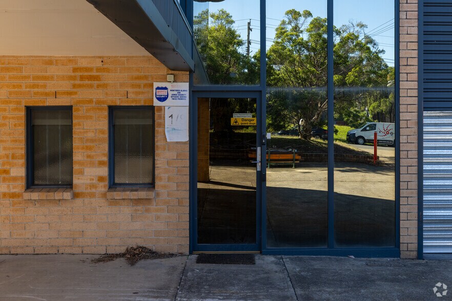 8 Prince William Dr, Seven Hills en alquiler - Foto del edificio - Imagen 3 de 3