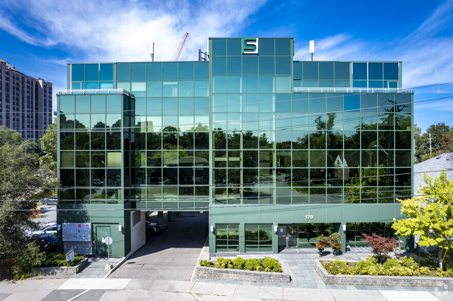 170 Sheppard Ave E, Toronto, ON en alquiler - Foto del edificio - Imagen 1 de 5