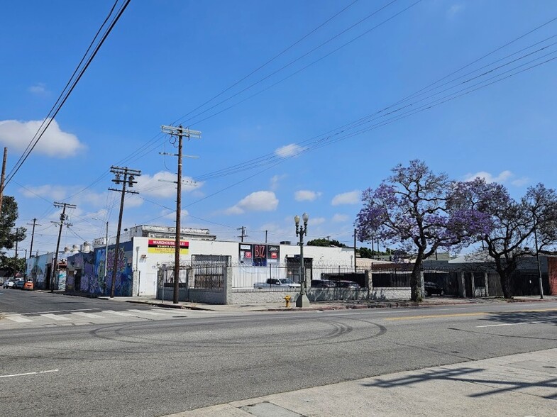 3300 S Broadway, Los Angeles, CA 90007 cartera de 2 inmuebles en venta en LoopNet.es - Foto del edificio - Imagen 1 de 33