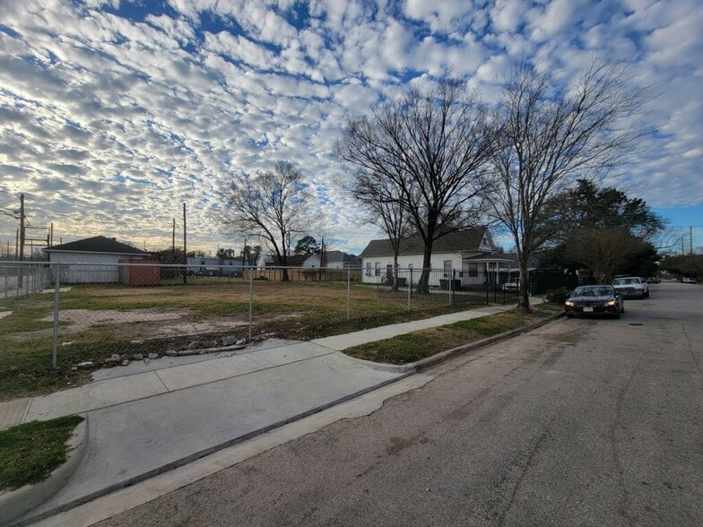 1905 Chapman St, Houston, TX en alquiler - Foto del edificio - Imagen 1 de 20